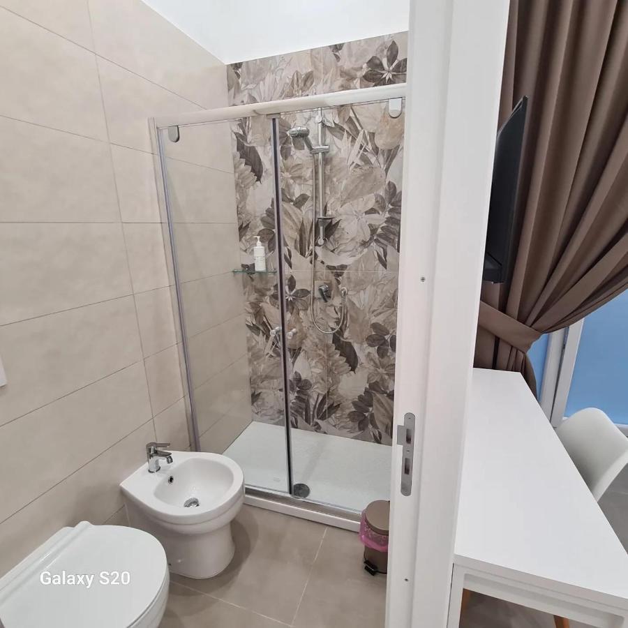 Residenza Nascari Al Plebiscito Hotel Napels Buitenkant foto